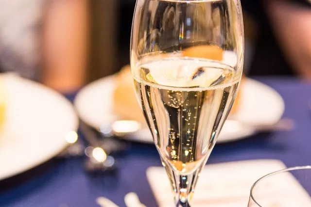 “Champagne“